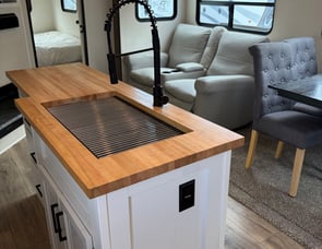 Prime Time RV Crusader 395BHL