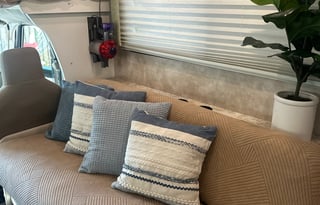 Family Bunkhouse | Sleeps 8 | Fully Stocked