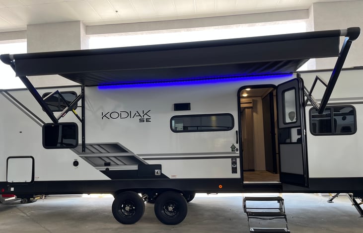 14’ exterior awning