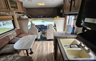 COMPACT AVENTURA 2016