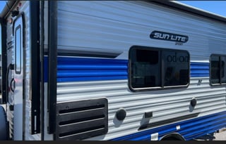 2023 Sunset Park RV Sun Lite 16BH