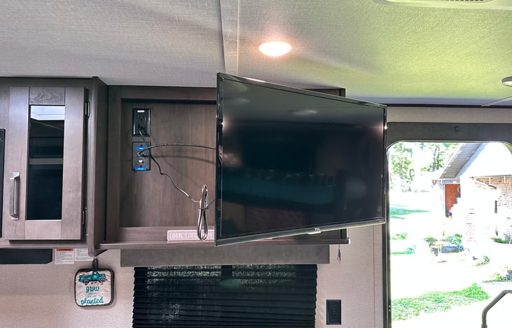 Swivel smart Roku TV