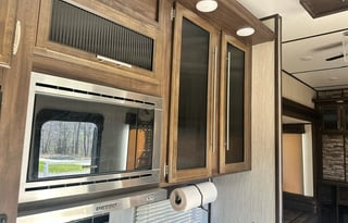 2019 Forest River RV Cherokee Arctic Wolf 305ML6