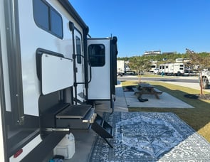 Grand Design Imagine 3210BH