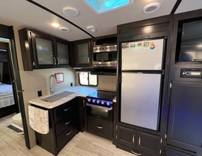 Grand Design Imagine 3170BH