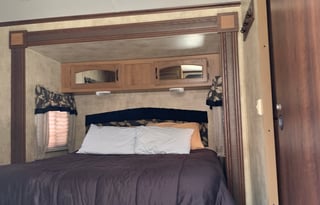 Family size 2013 Keystone RV Outback 301BQ