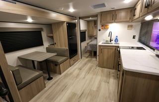 2025 Coleman Light - Perfect Size & Family Layout!