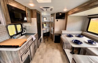 2020 Forest River Salem FSX PLATINUM