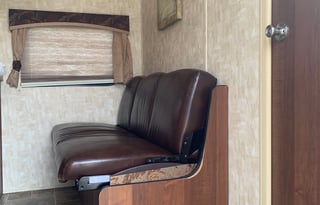 Mont & Deb’s Memory Maker