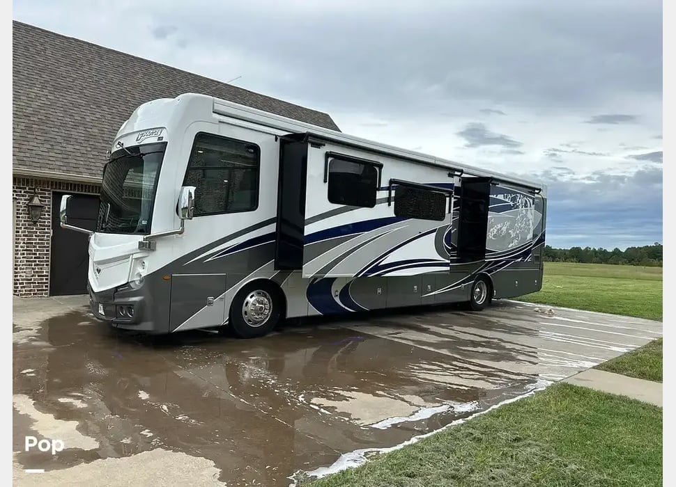 Class A Motor Home rentals in Dallas