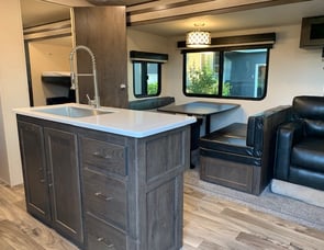 Forest River RV Heritage Glen LTZ 300BH