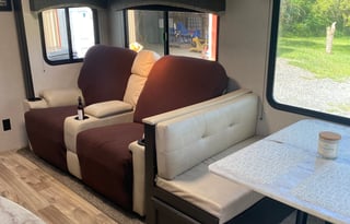 2021 Venture SporTrek