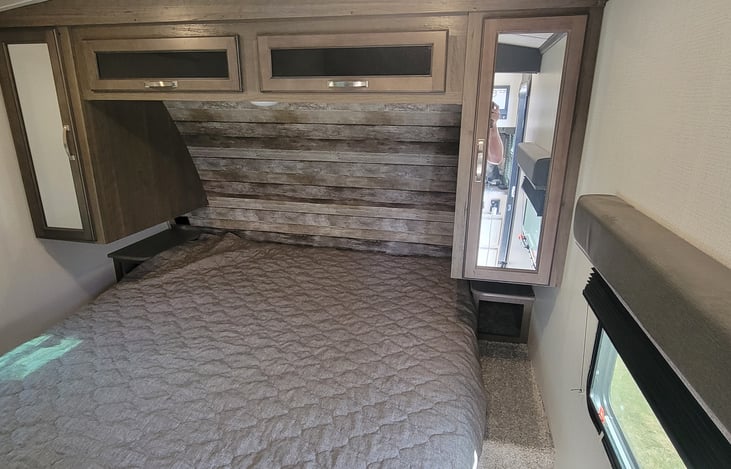 King Size Bed in Private Room
