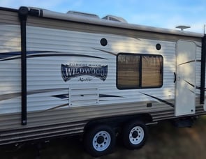 Forest River RV Wildwood X-Lite 201BHXL