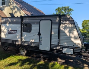 Dutchmen RV Coleman Lantern LT Series 17B