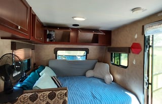 2016 Coachmen RV Clipper Ultra-Lite 17BH