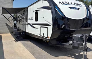 Billies Mallard! Rear kitchen area!