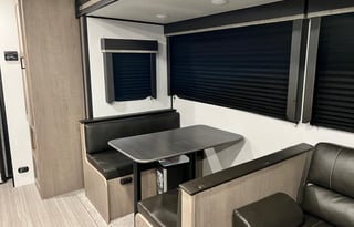 2021 Keystone RV Hideout 318BR