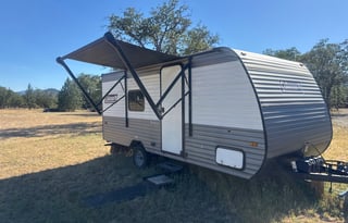 2023 Dutchmen RV Coleman Lantern Series 27R