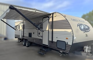 2017 Forest River Cherokee Grey Wolf Toy Hauler