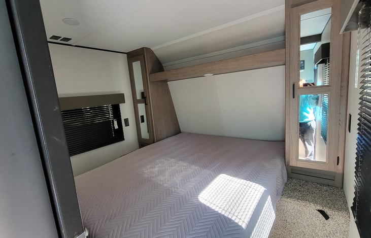 Private queen bedroom