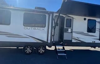 2021 Outback Keystone - Turn Key Ready