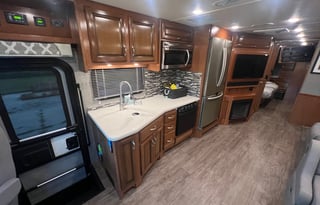 2018 Fleetwood Bounder 35K