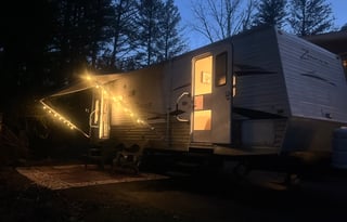 Cozy Home Pet Friendly RV