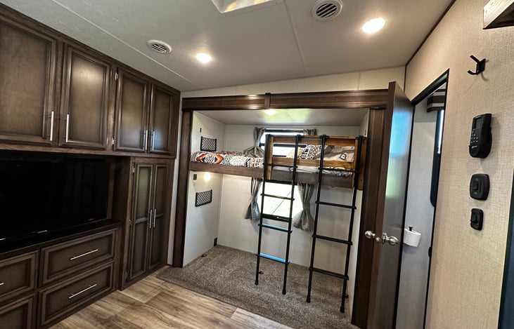 Bunkhouse with Half Bath