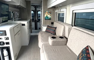 Mo - 2022 Thor Tellaro 20KT *Pet friendly