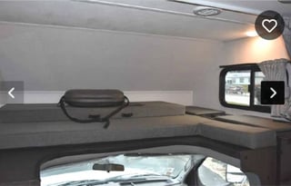 BOB-2018 Forest River RV Sunseeker 3270S Ford