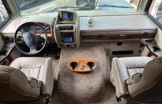 2015 Fleetwood RV Bounder 33C