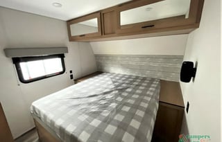 2024 New Forest River Prime Time Avenger Sleeps 6