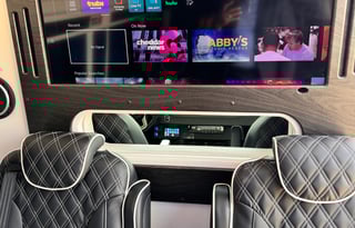 Luxury Mercedes Sprinter