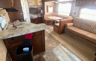 Spacious Family-Friendly Pet-Friendly Camper