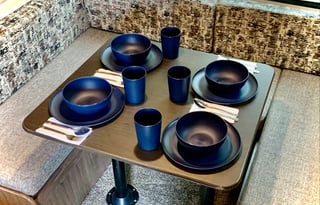 2019 Keystone Bunkhouse Sleeps 8! Family Friendly!