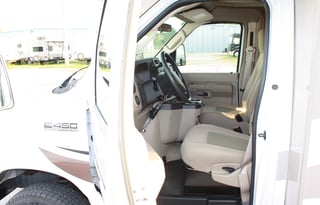 2014 Winnebago Minnie Winnie 31H