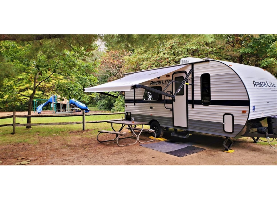 Travel Trailer rentals in Oak Park