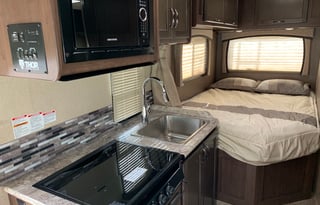 2018 Thor Motor Coach Chateau 23U