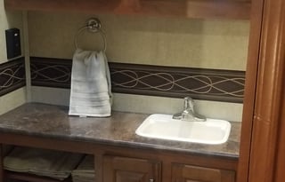 2015 Jayco Precept, Sleeps 6, Fun Times Ahead!