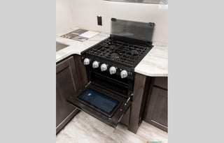 Get s’more with our RV! 2022 Transcend Xplor 265BH