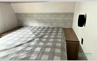 2024 New Forest River Prime Time Avenger Sleeps 6