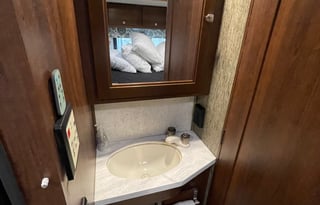 Easy Alaska RV for Couples & First-Timers