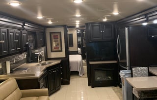 2017 Tiffin Motorhomes Allegro RED 38 QRA