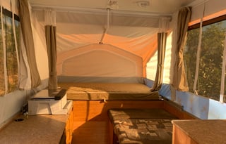 Family and Dog Friendly Pop up Camper Rental!