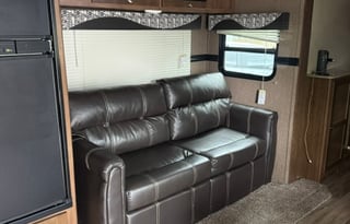 2017 Dutchmen RV Aspen Trail 2390RKSW