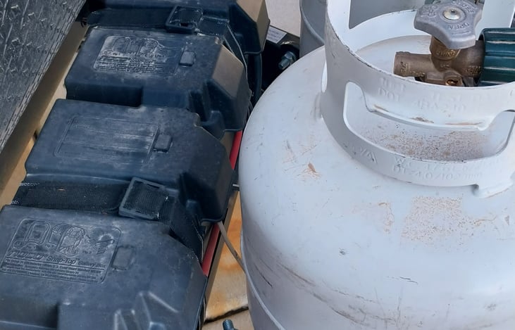 Two batteries and two propane tanks mean you have lots of power and gas!