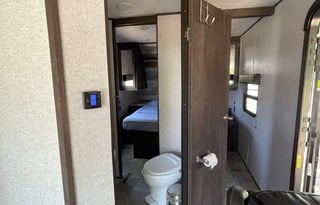 2021 Dutchmen RV Coleman Lantern Series 250TQ