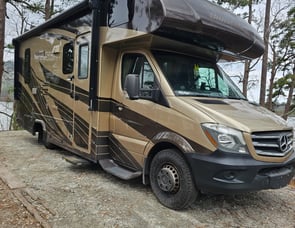 Forest River RV Sunseeker MBS 2400R