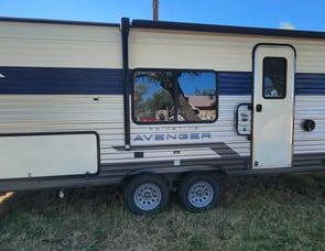 Prime Time RV Avenger 26BK